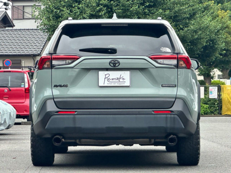 RAV4