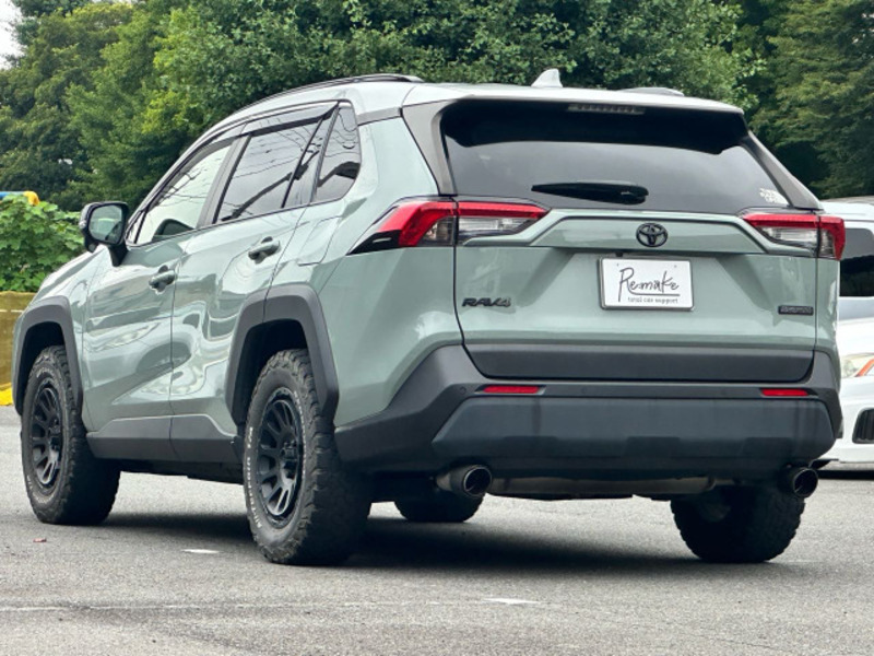 RAV4