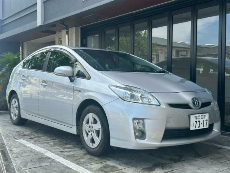 PRIUS-0
