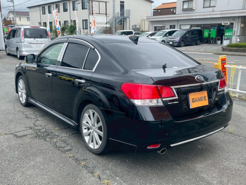 LEGACY B4