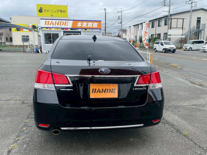 LEGACY B4