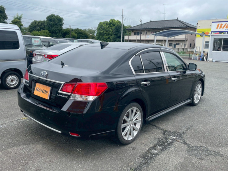 LEGACY B4