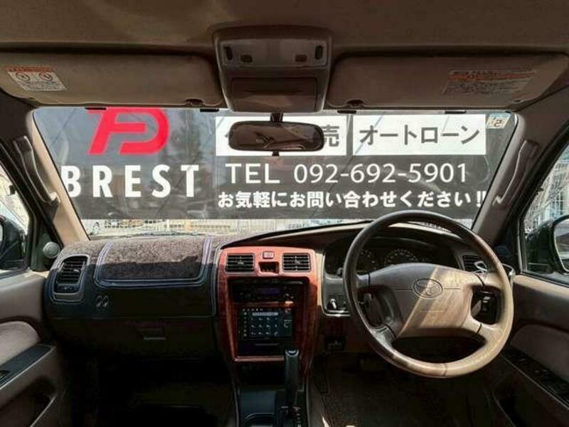 HILUX SURF