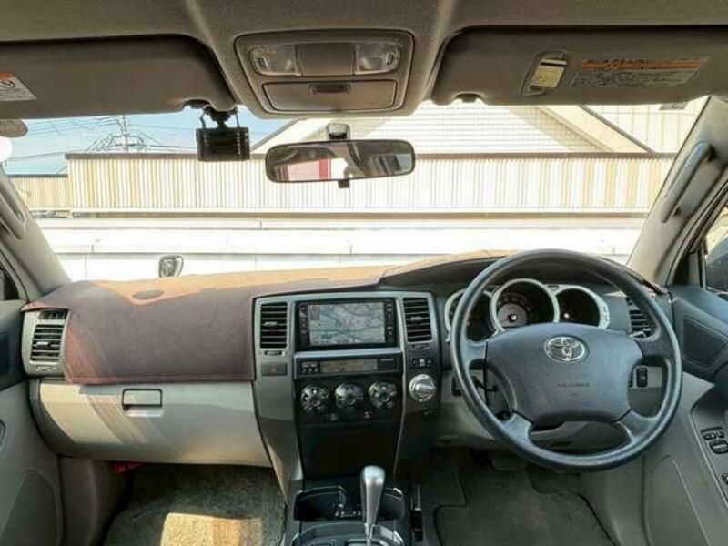 HILUX SURF