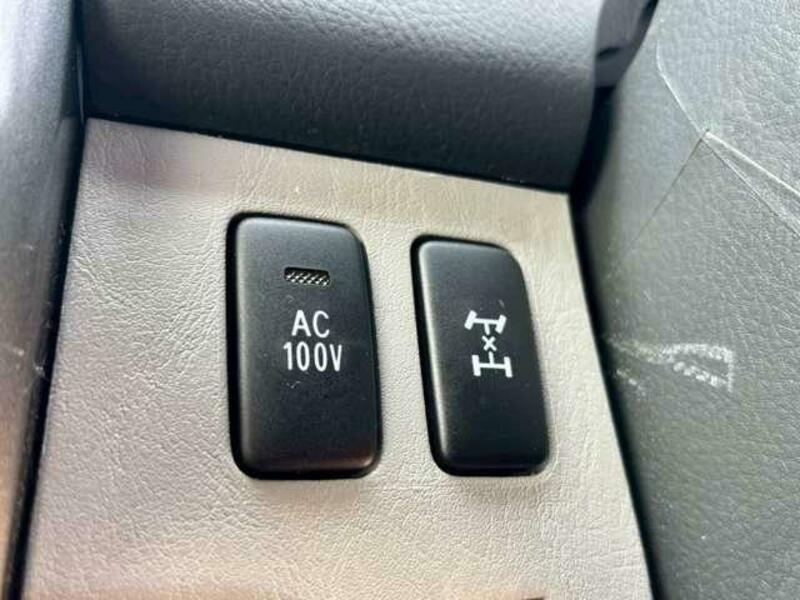 HILUX SURF