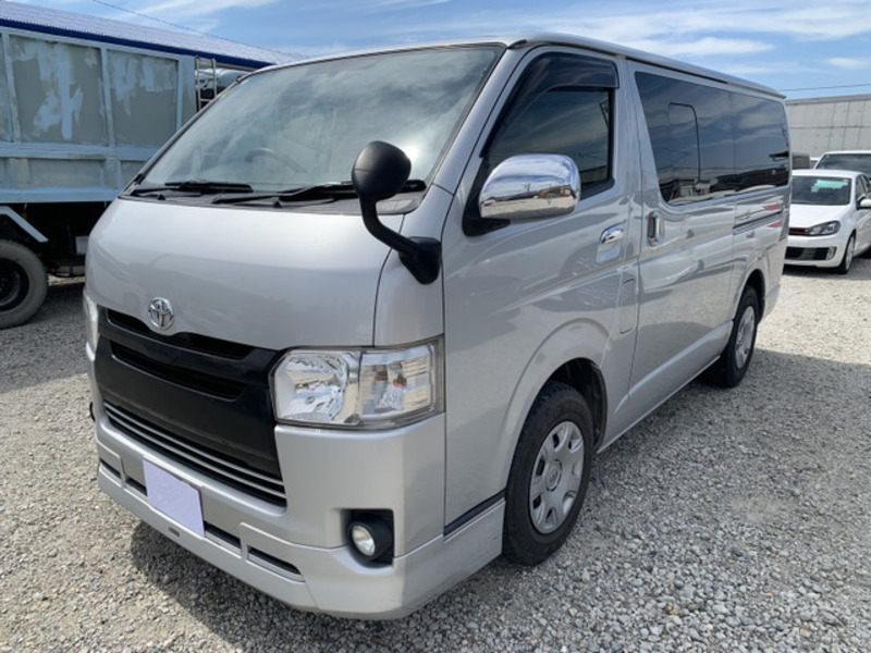 HIACE VAN