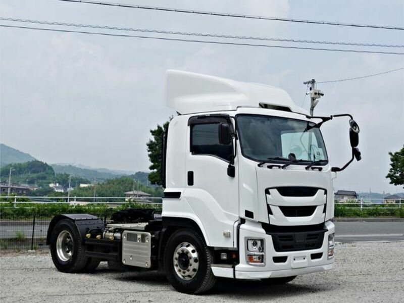 ISUZU GIGA