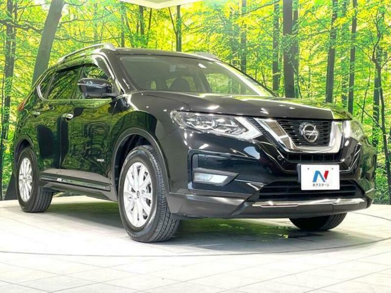 X-TRAIL