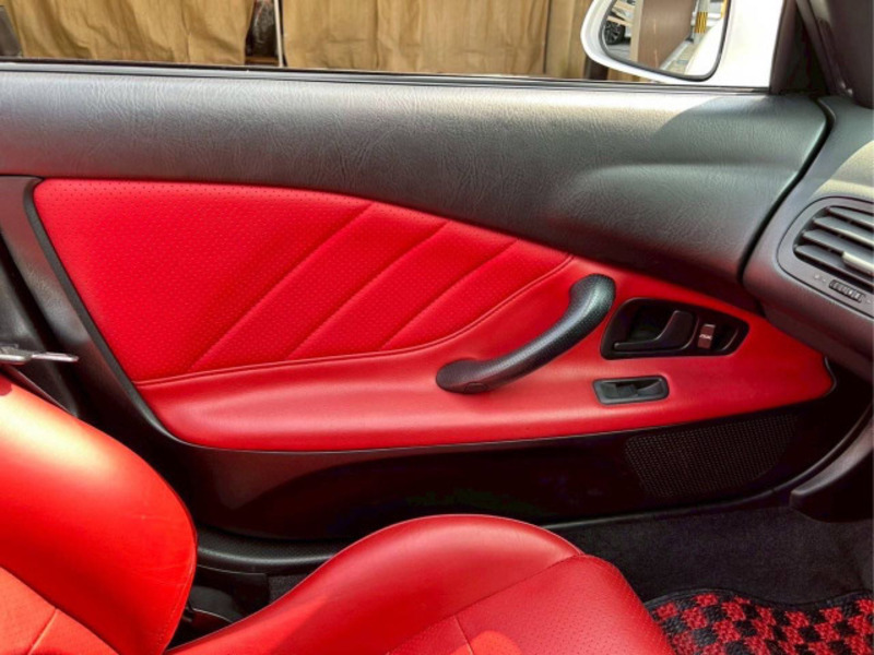 S2000