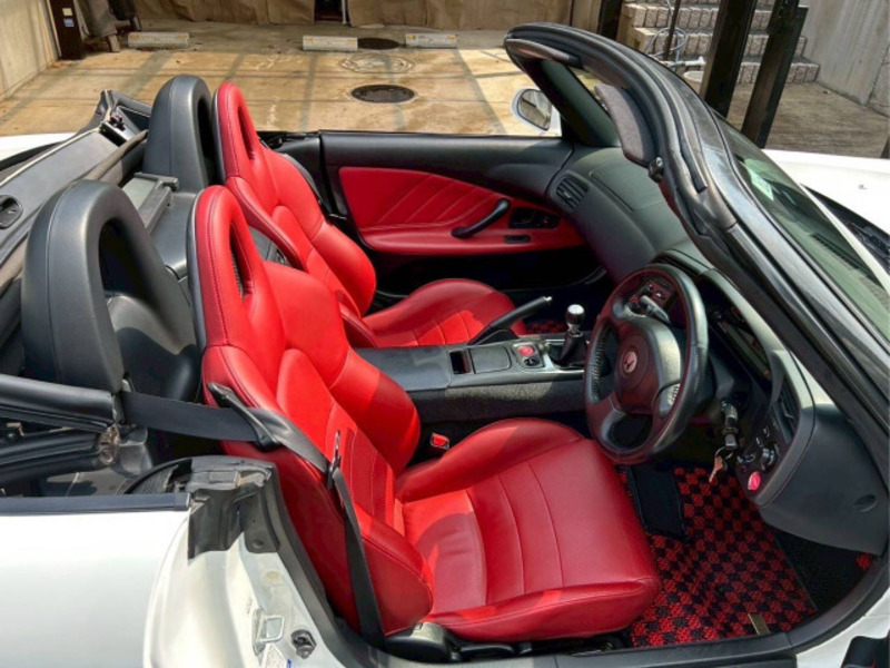 S2000