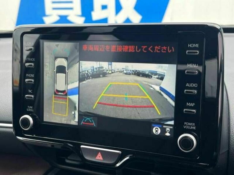 YARIS CROSS