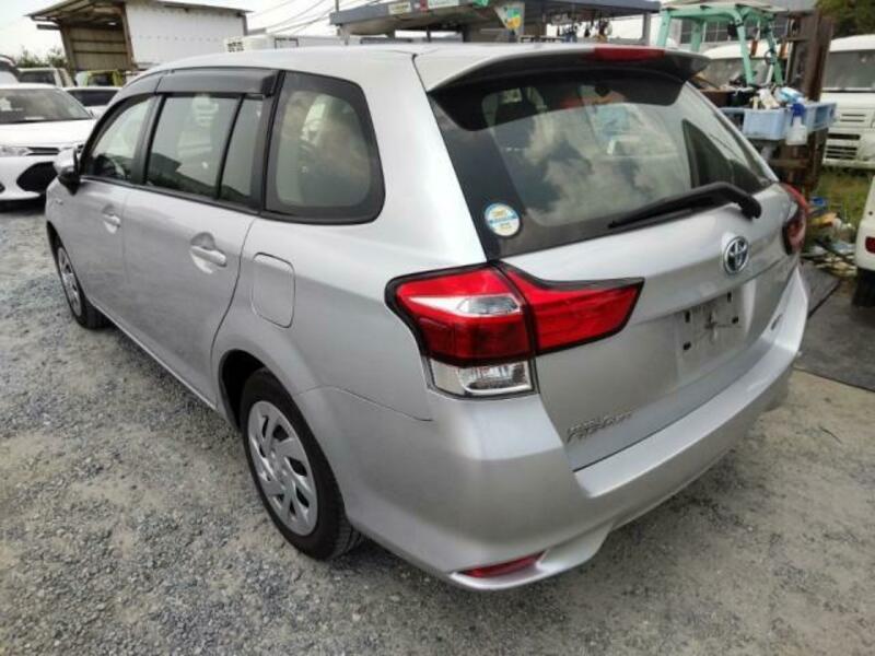 COROLLA FIELDER
