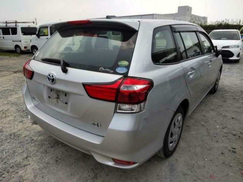 COROLLA FIELDER