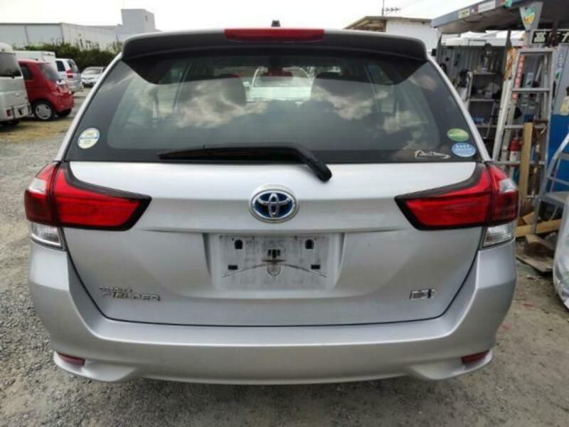 COROLLA FIELDER