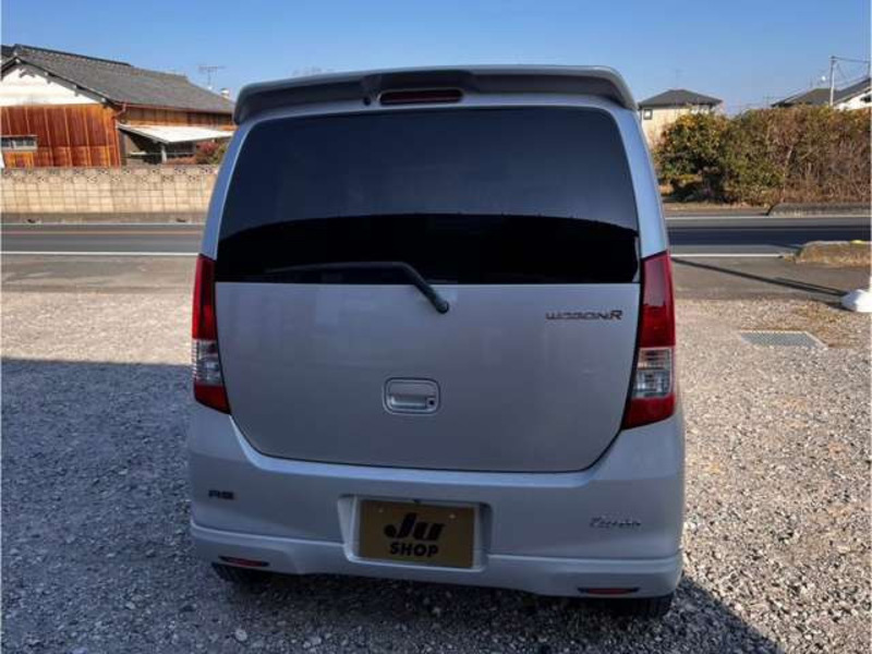 WAGON R