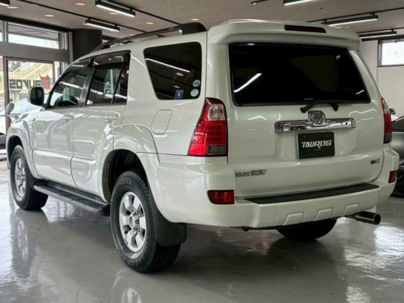 HILUX SURF