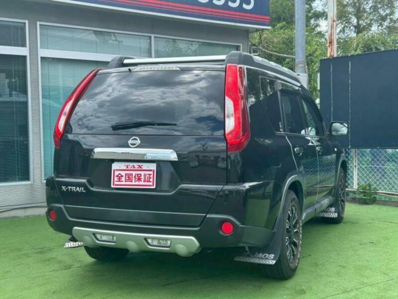 X-TRAIL