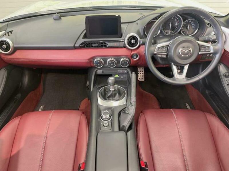 ROADSTER
