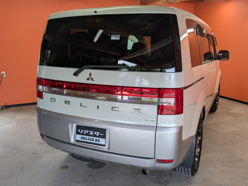 DELICA D5