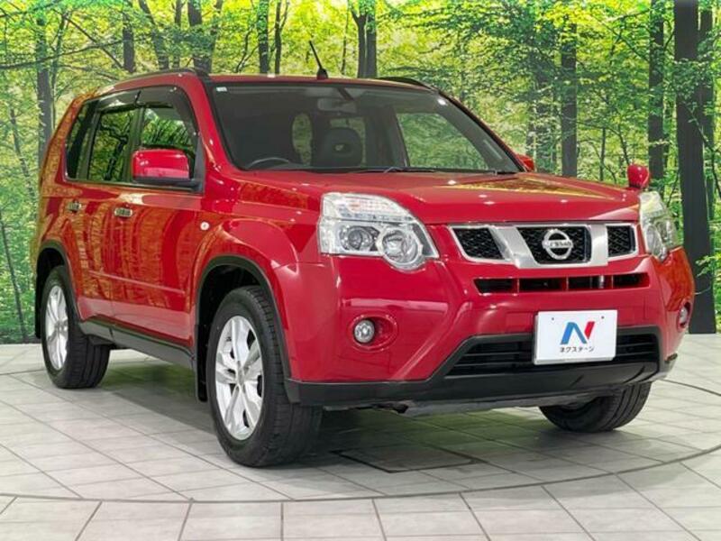 X-TRAIL