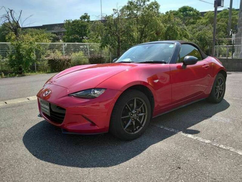 ROADSTER