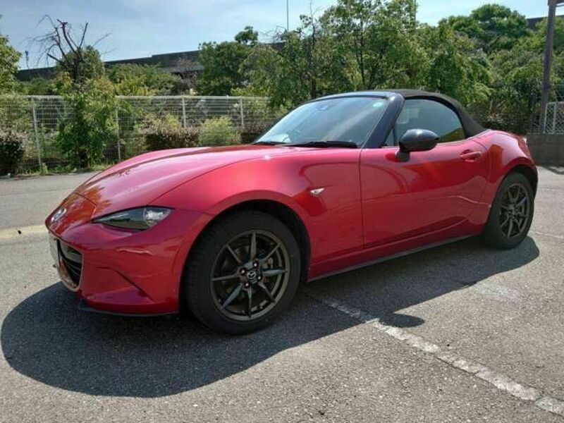 ROADSTER