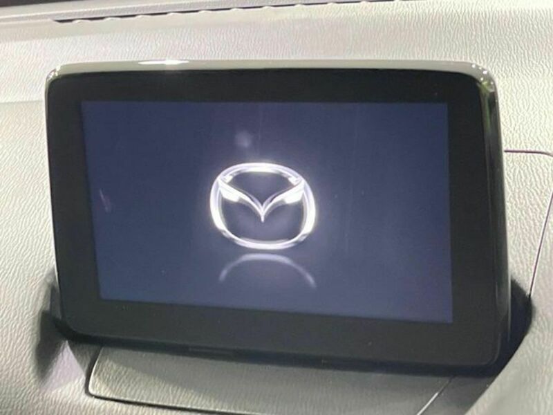 MAZDA2