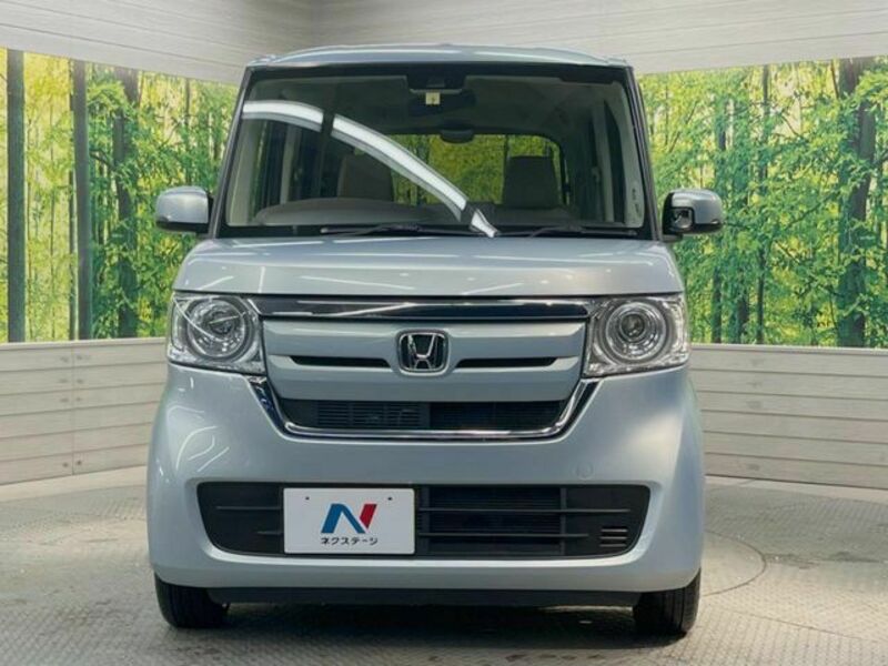 N BOX