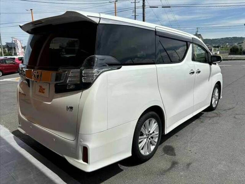 VELLFIRE