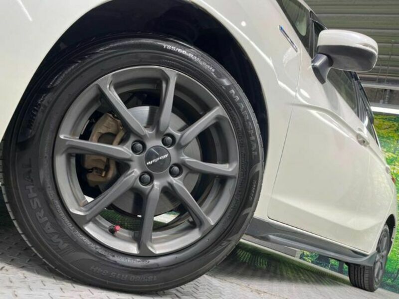FIT HYBRID