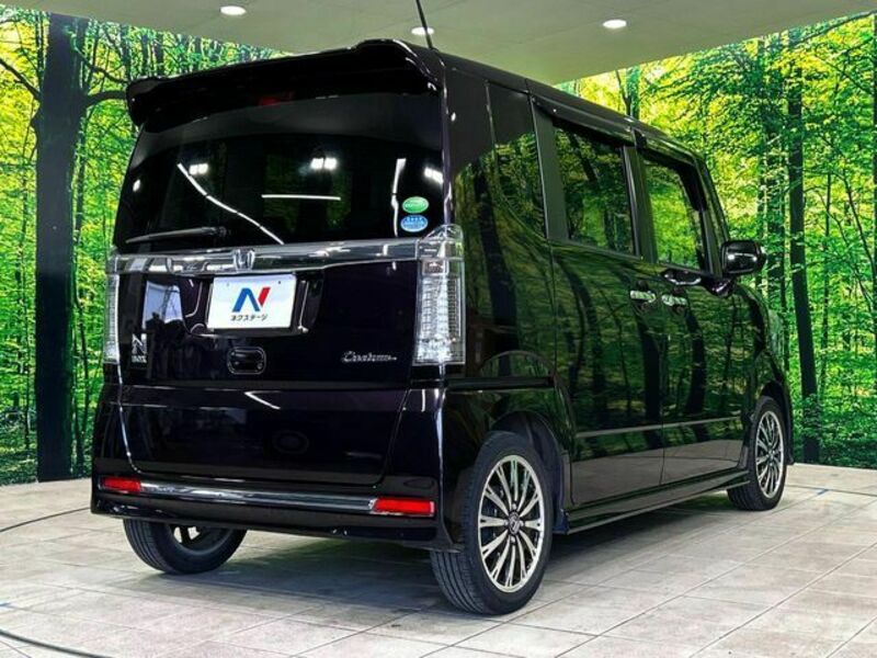 N BOX CUSTOM