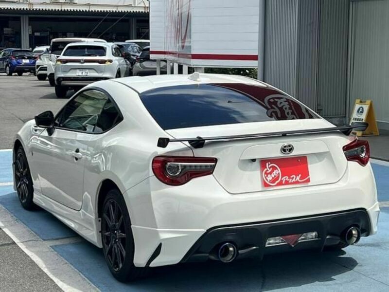 86