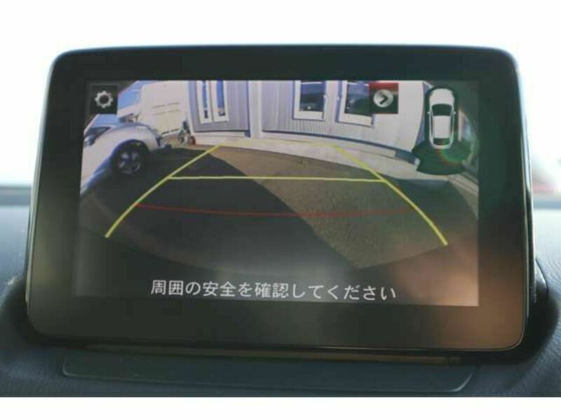 MAZDA2