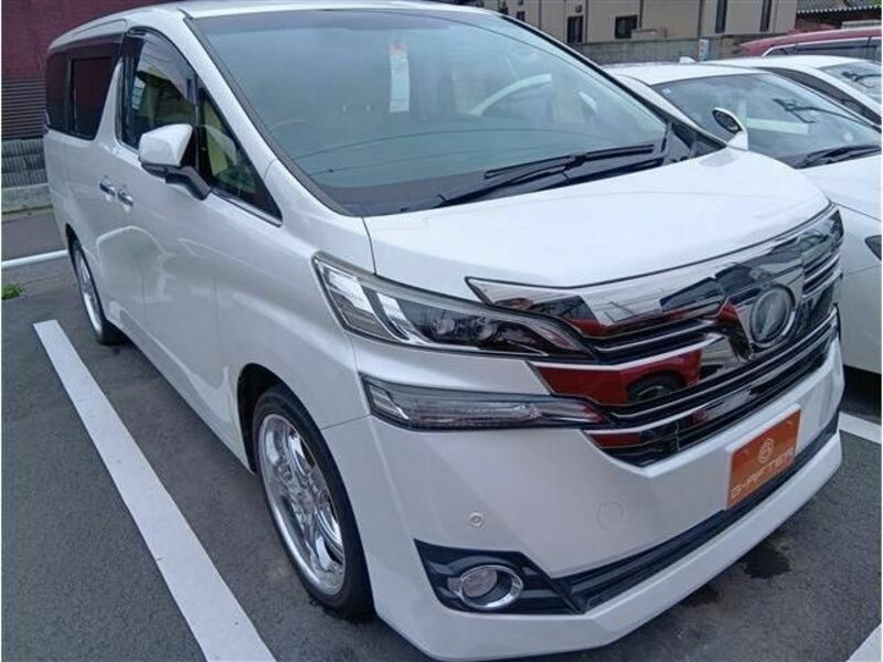 TOYOTA VELLFIRE