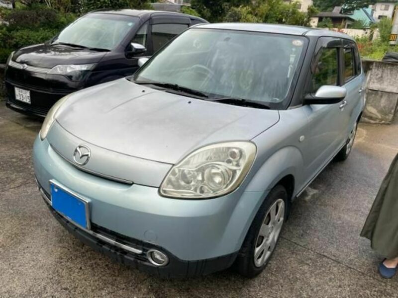 MAZDA VERISA