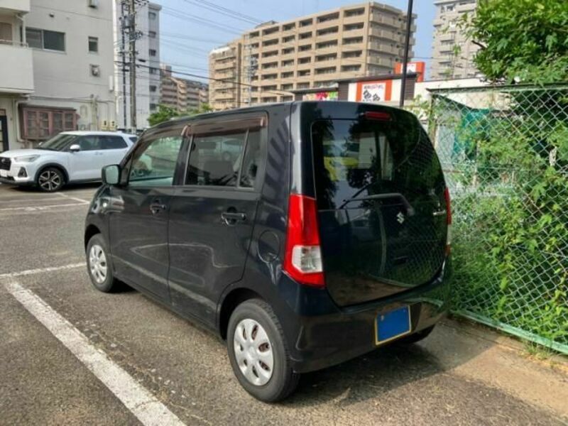 WAGON R