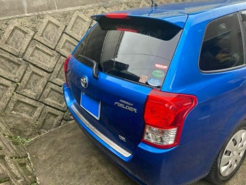 COROLLA FIELDER