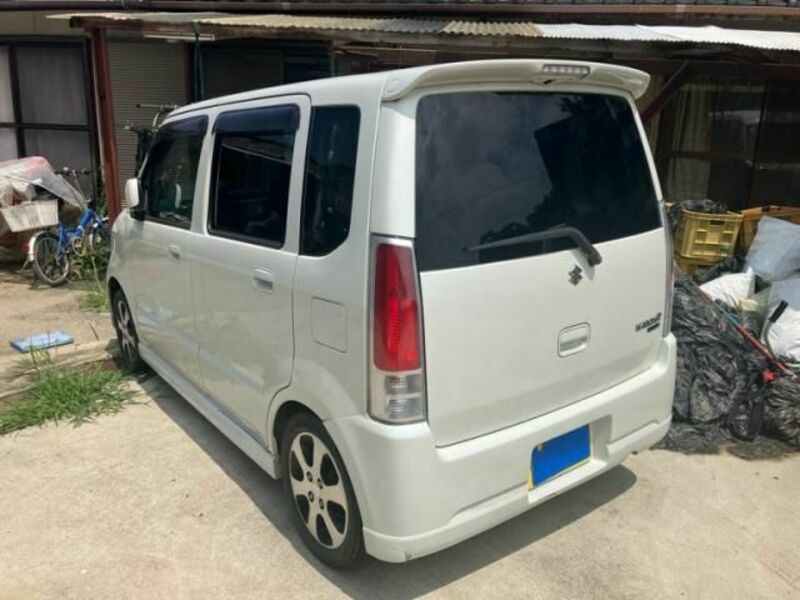 WAGON R