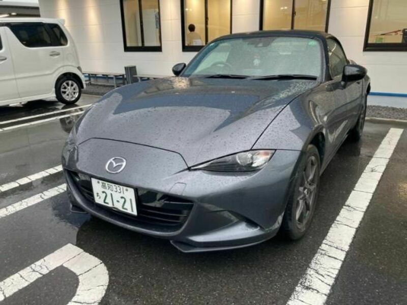 ROADSTER