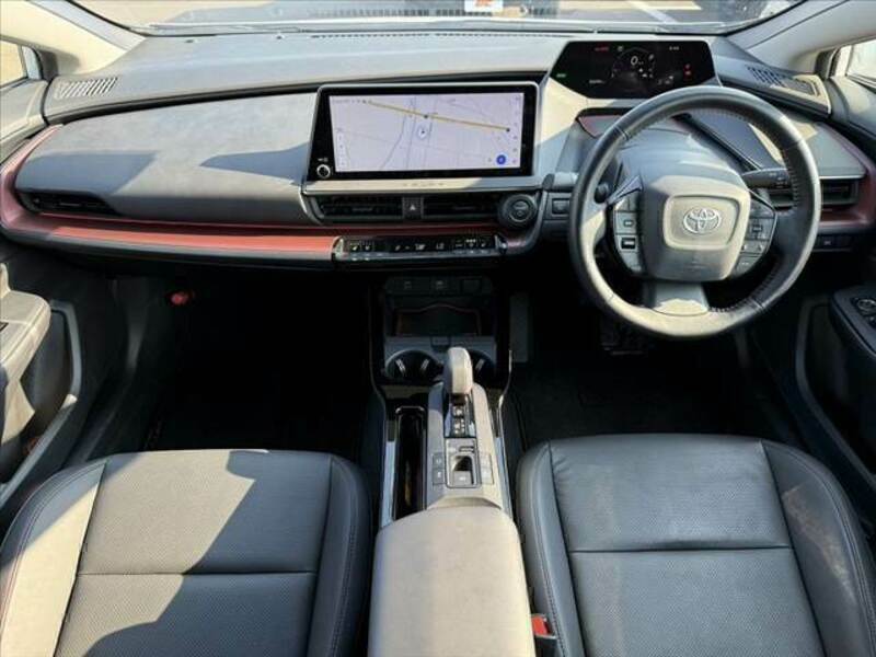 PRIUS PHV