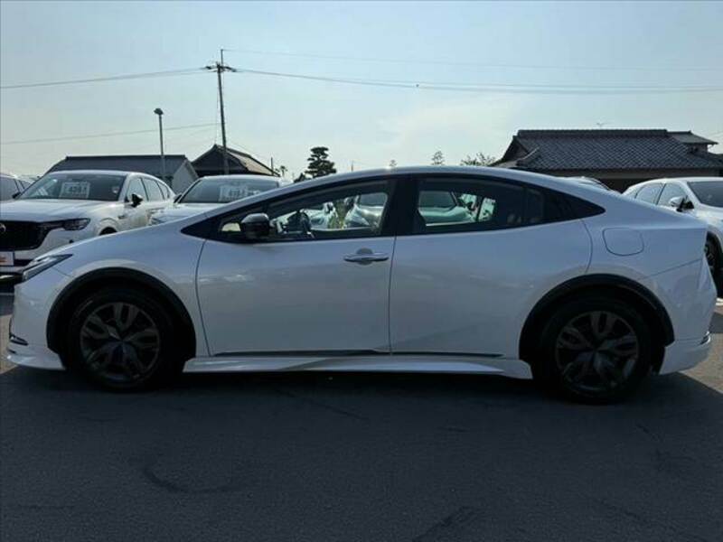 PRIUS PHV