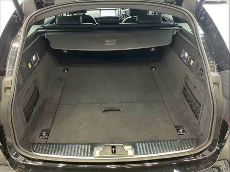 XF