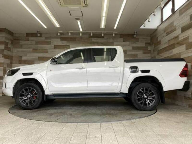 HILUX
