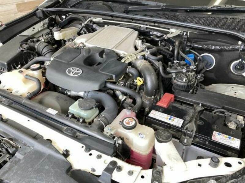 HILUX