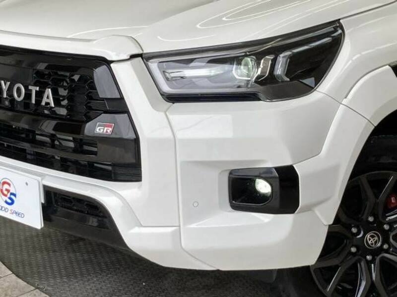 HILUX