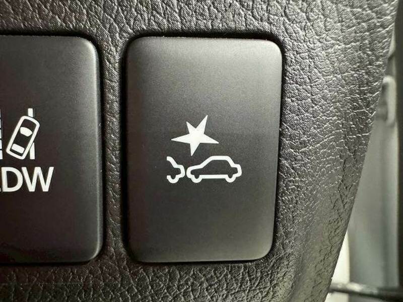 OUTLANDER