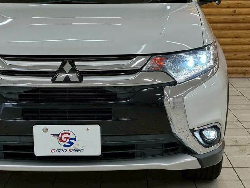 OUTLANDER