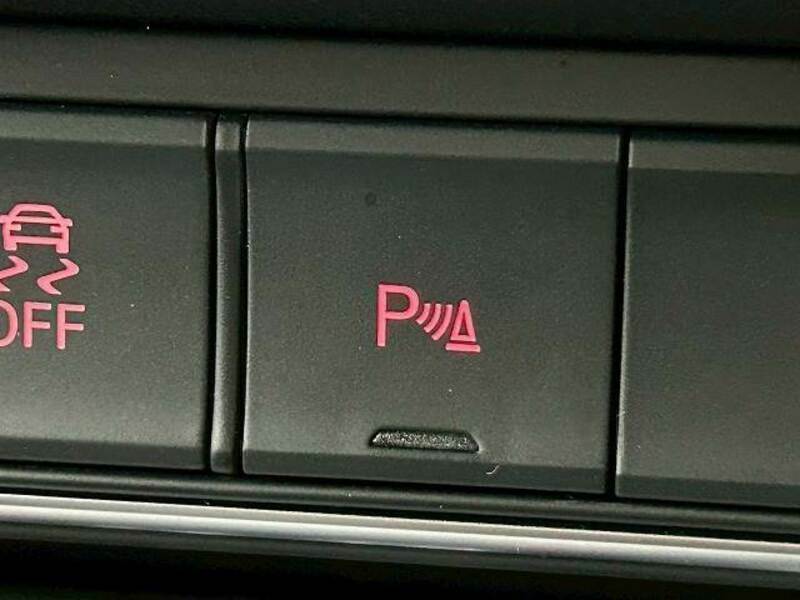 Q3