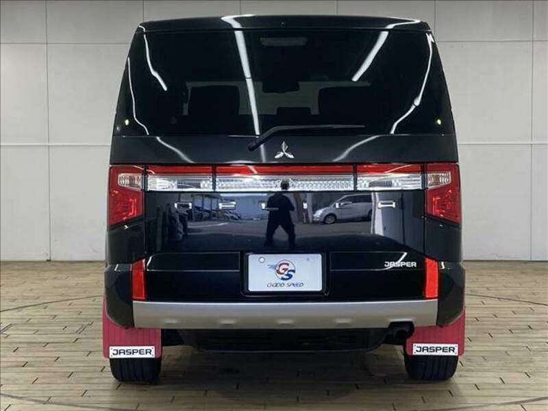 DELICA