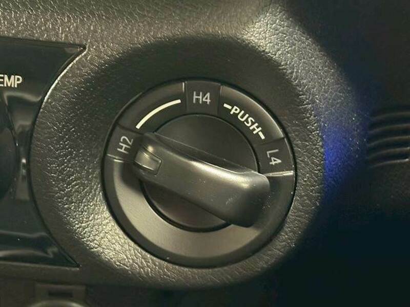 HILUX